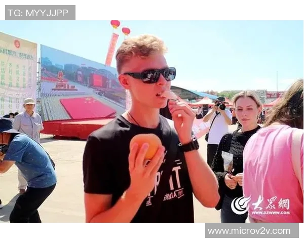 国外足球明星品尝中国白酒的独特体验与文化交流之旅